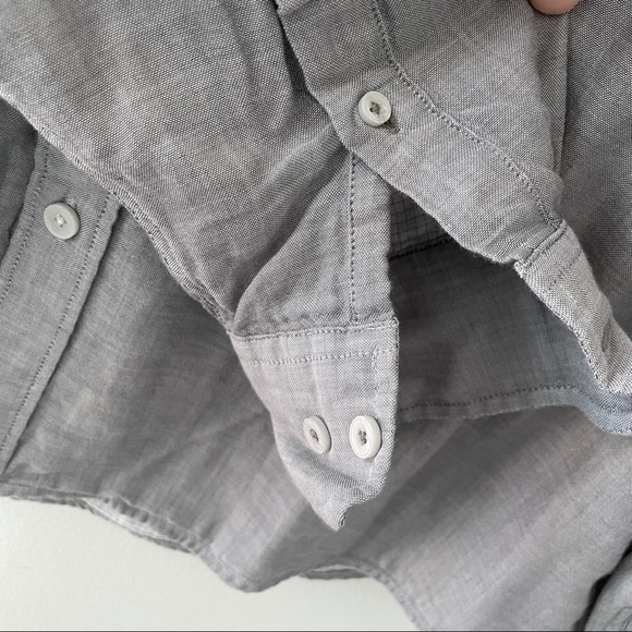 UNTUCKit Valadige Cotton Button Down - Picture 7 of 9